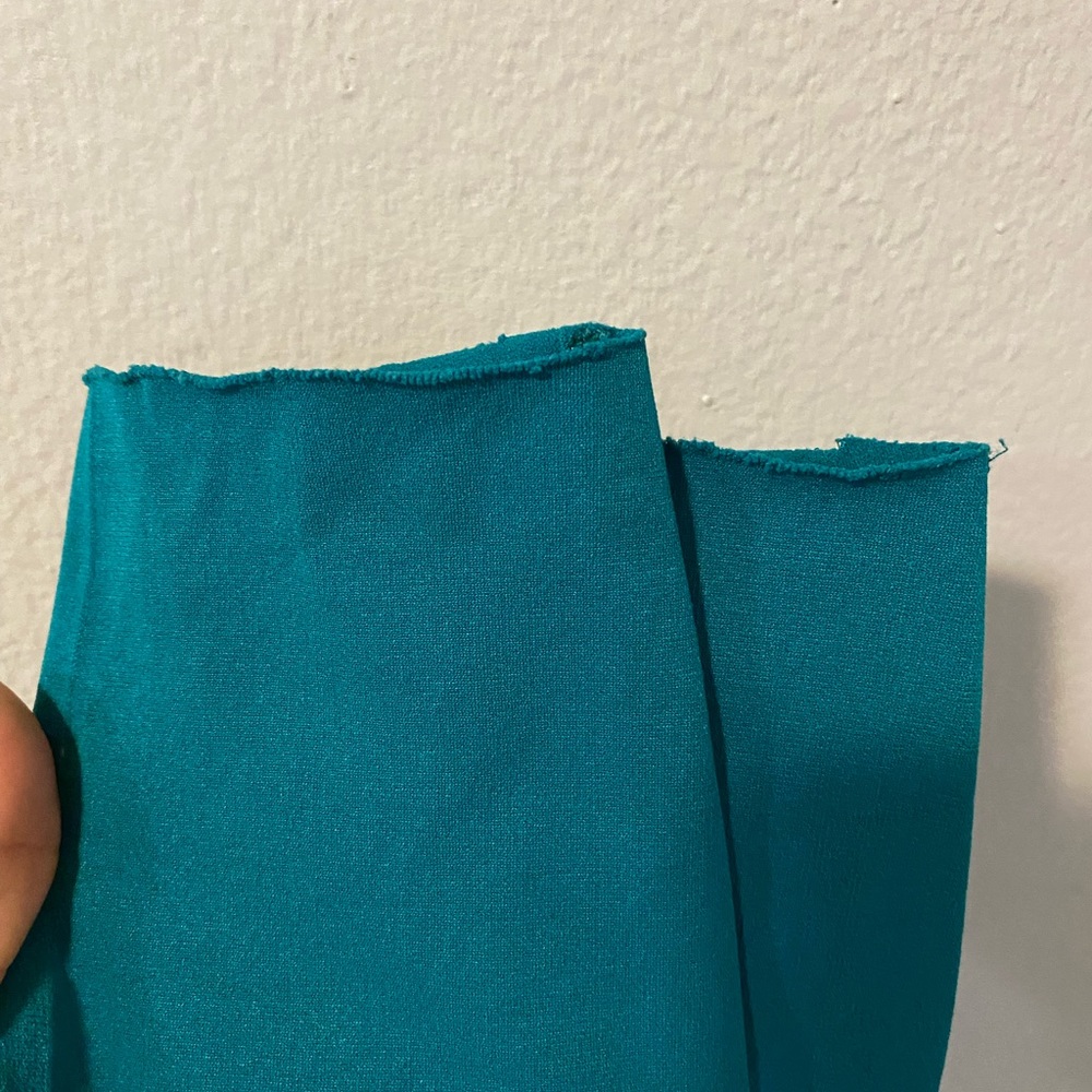 FABLETICS SCULPKNIT SIZE S COLOR GREEN - Picture 4 of 5